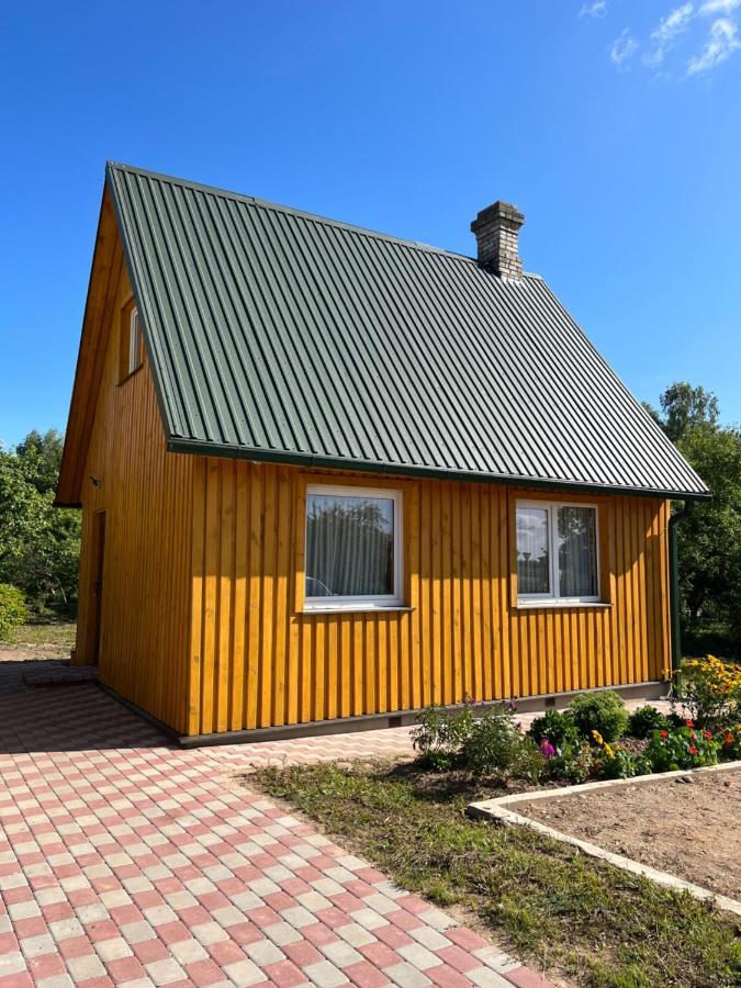 Brivdienu Namins Ludza Esterno foto